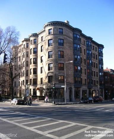 Main picture of 371 Commonwealth Ave