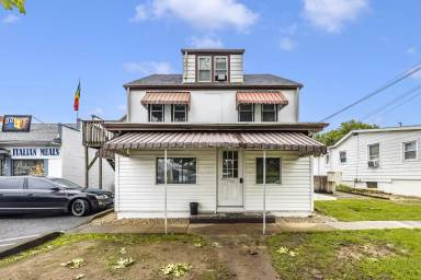 Main picture of 792 Frederick St