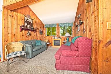 Main picture of 32 Condo Rd