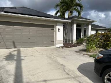 Main picture of 2213 SW 13th St