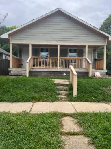 Main picture of 2548 E 17th St