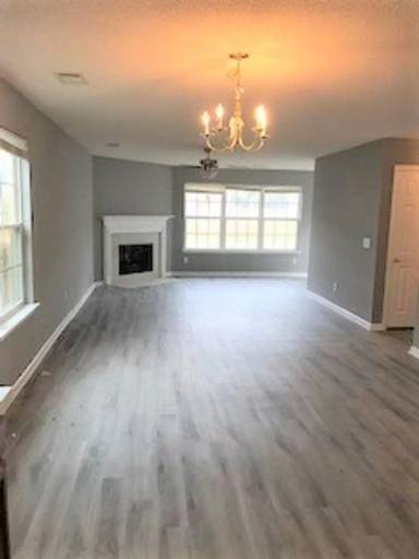 Main picture of 2 Allen Brook Dr