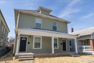 Main picture of 236 Eastern Ave
