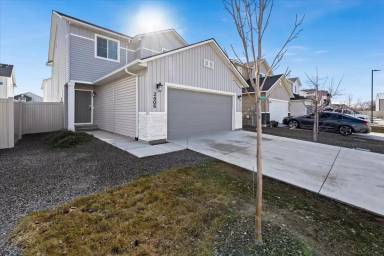 Main picture of 2406 Dorset Ct