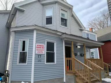 Main picture of 17 Cheever St