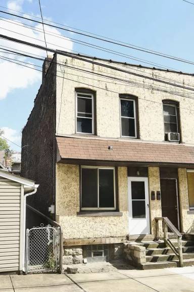 Main picture of 236 Pattison St