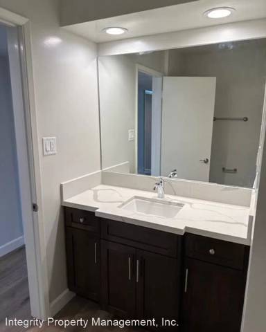 Main picture of 420 N Louise St