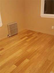 Main picture of 484 Logan St