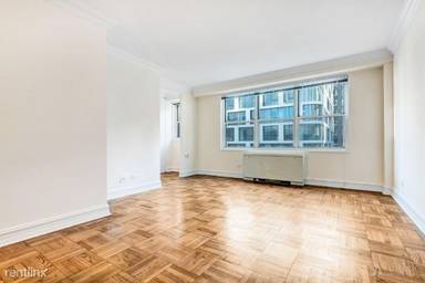 Main picture of 888 8th Avenue Apartments