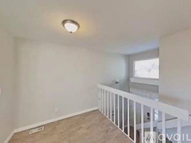 Main picture of 4410 E 107th Pl