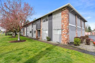 Main picture of Meadow Park East