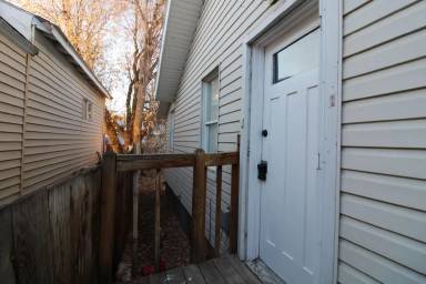 Main picture of 204 6th St