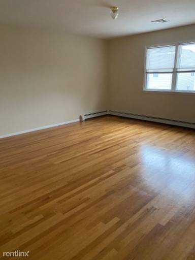 Main picture of 62 Stobe Ave