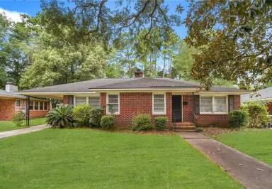 Main picture of 342 Kensington Dr