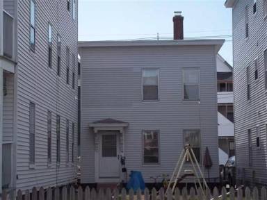 Main picture of 233 Spruce St