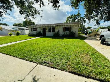 Main picture of 11020 SW 69th Dr