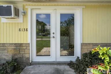 Main picture of 8202 Krag Dr