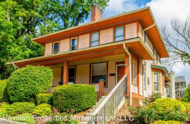 Main picture of 215 E 9th St