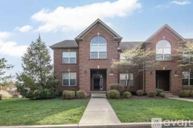 Main picture of 3313 Beaumont Centre Cir