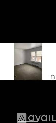 Main picture of 4208 South Michigan Avenue - 4210-3
