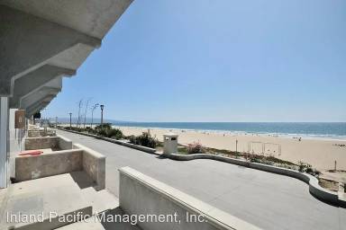 Main picture of 2120 The Strand