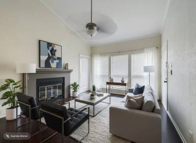 Main picture of 807 W 25th St