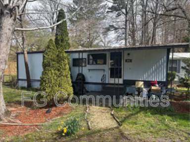 Main picture of 123 Tuckaway Ln