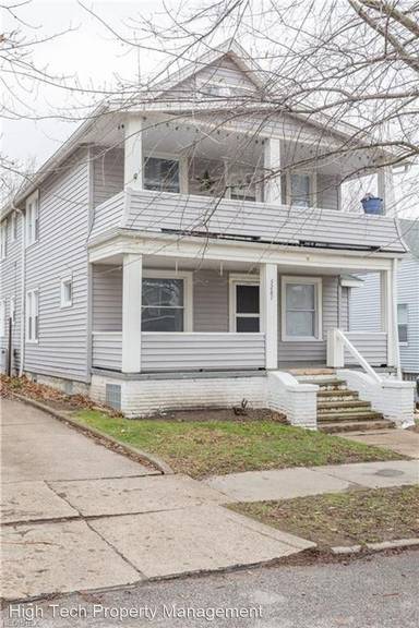 Main picture of 3287 W 125th St