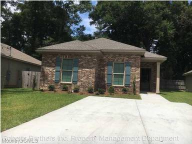 Main picture of 858 Linlen Ave