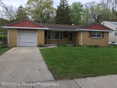Main picture of 412 Fairview Blvd