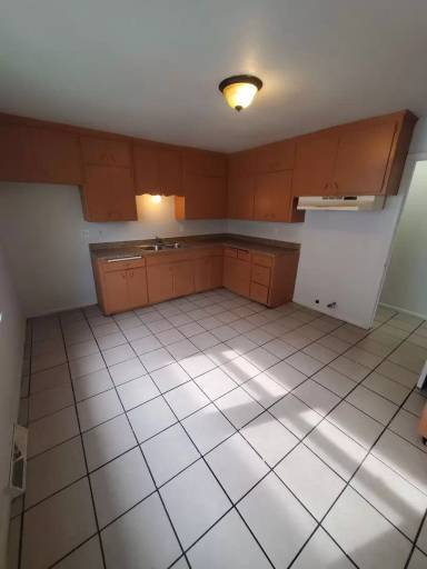 Main picture of 5541 N 35th St