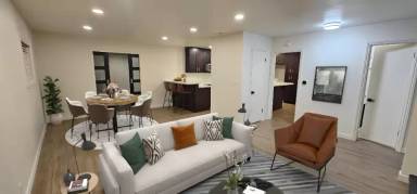 Main picture of 6609 Winnetka Ave