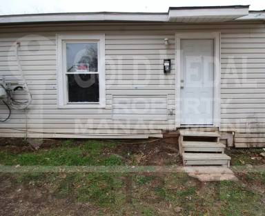 Main picture of 711 W Avenue C