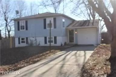 Main picture of 17817 Aqueduct Dr