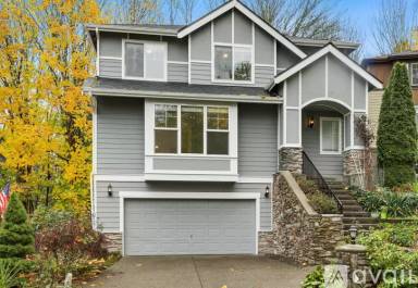 Main picture of 16760 128th Pl NE