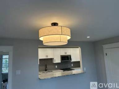 Main picture of 20 E Collingswood Ave