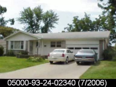 Main picture of 9022 E 32nd Pl