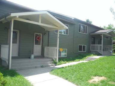 Main picture of 20 Hoffman Dr