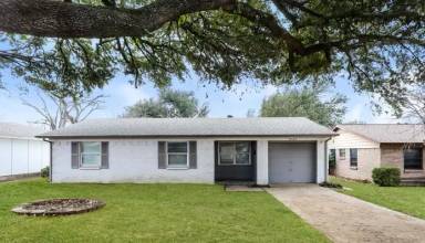 Main picture of 8515 Graywood Dr