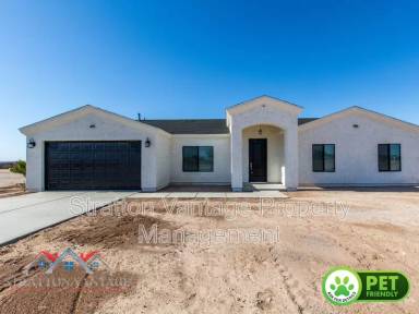 Main picture of 20020 E Mayfield Rd