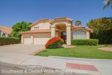 Main picture of 3330 S Oleander Dr