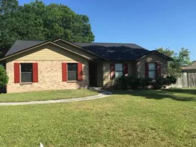Main picture of 2322 Richard Lee St