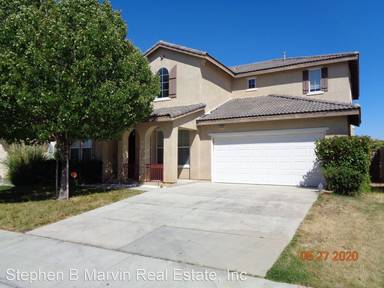 Main picture of 40510 Esperanza Way