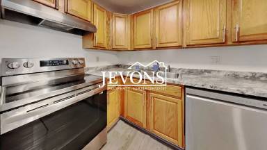 Main picture of 2414 N St NE