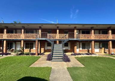 Main picture of 205 Daniel St