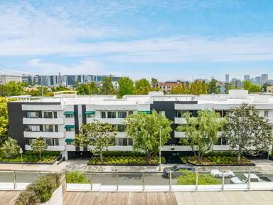 Main picture of Burton Almont Apartments