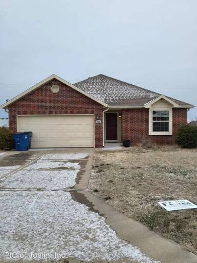 Main picture of 1222 Montana Pl