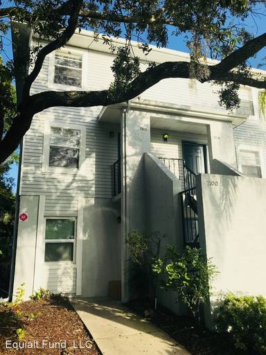 Main picture of 7100 Waterside Dr