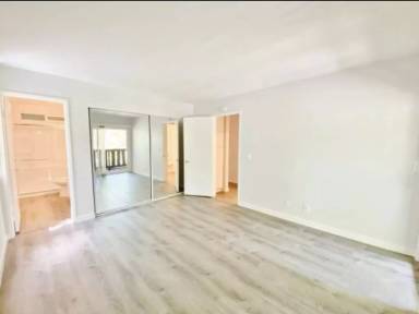 Main picture of 1203 E San Antonio Dr