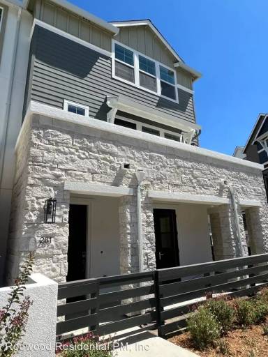 Main picture of Round Barn Condominiums